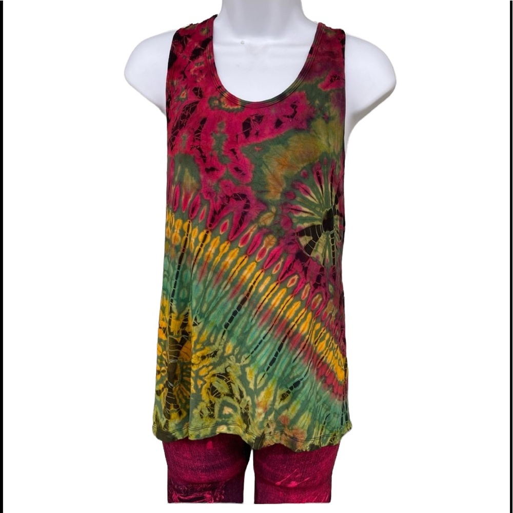 NWT.  Tank top by Sacred Threads. CL/GR 11. 222192